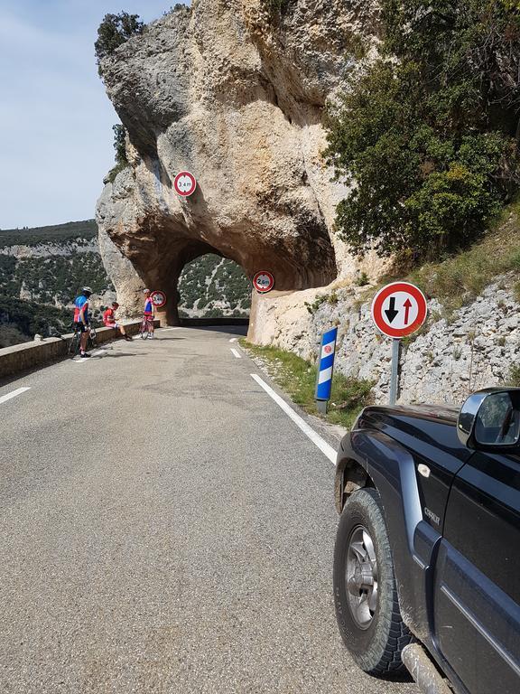 הוילה Le Barroux Les Cigales Du Ventoux מראה חיצוני תמונה
